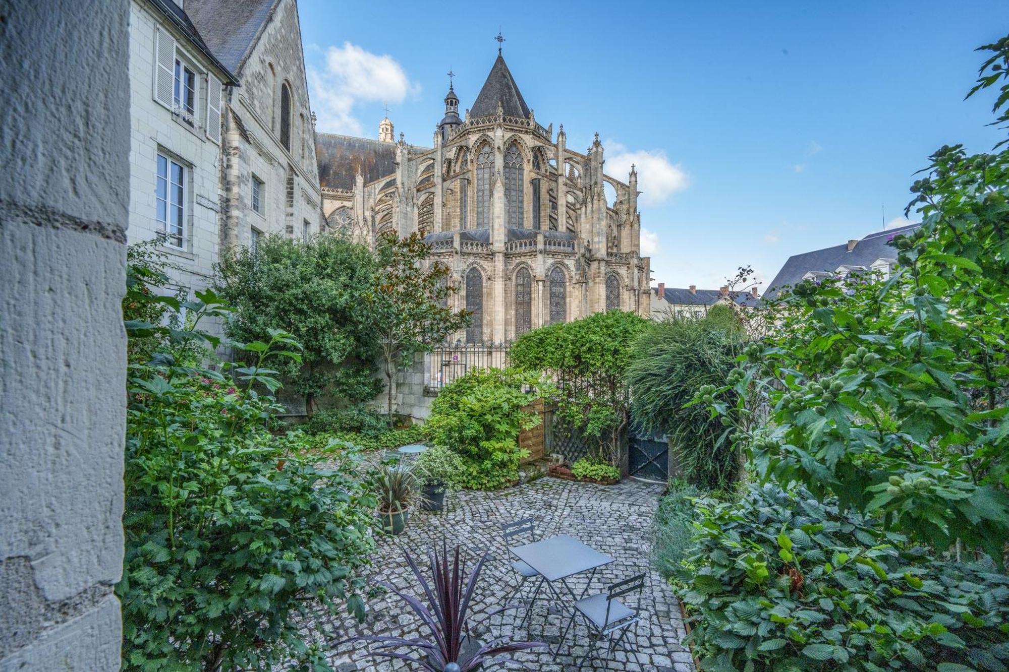 Appartement Raffine Vue Cathedrale, Jardin, Wifi Tours Dış mekan fotoğraf