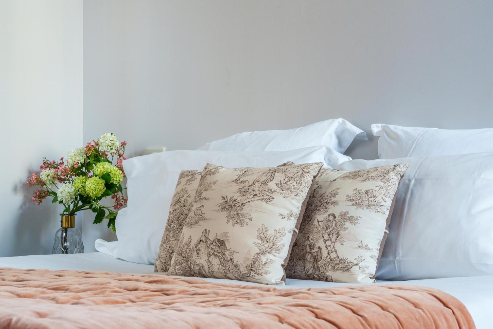 Appartement Raffine Vue Cathedrale, Jardin, Wifi Tours Dış mekan fotoğraf