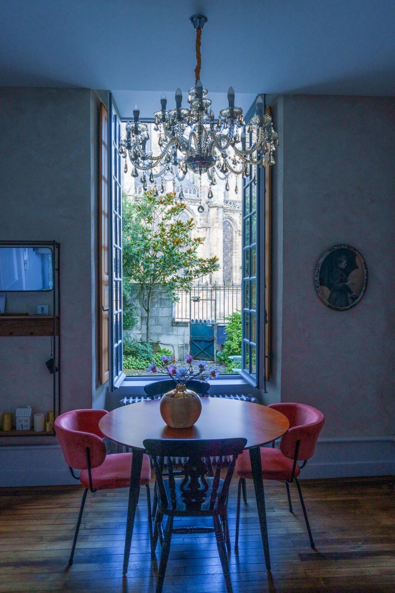 Appartement Raffine Vue Cathedrale, Jardin, Wifi Tours Dış mekan fotoğraf